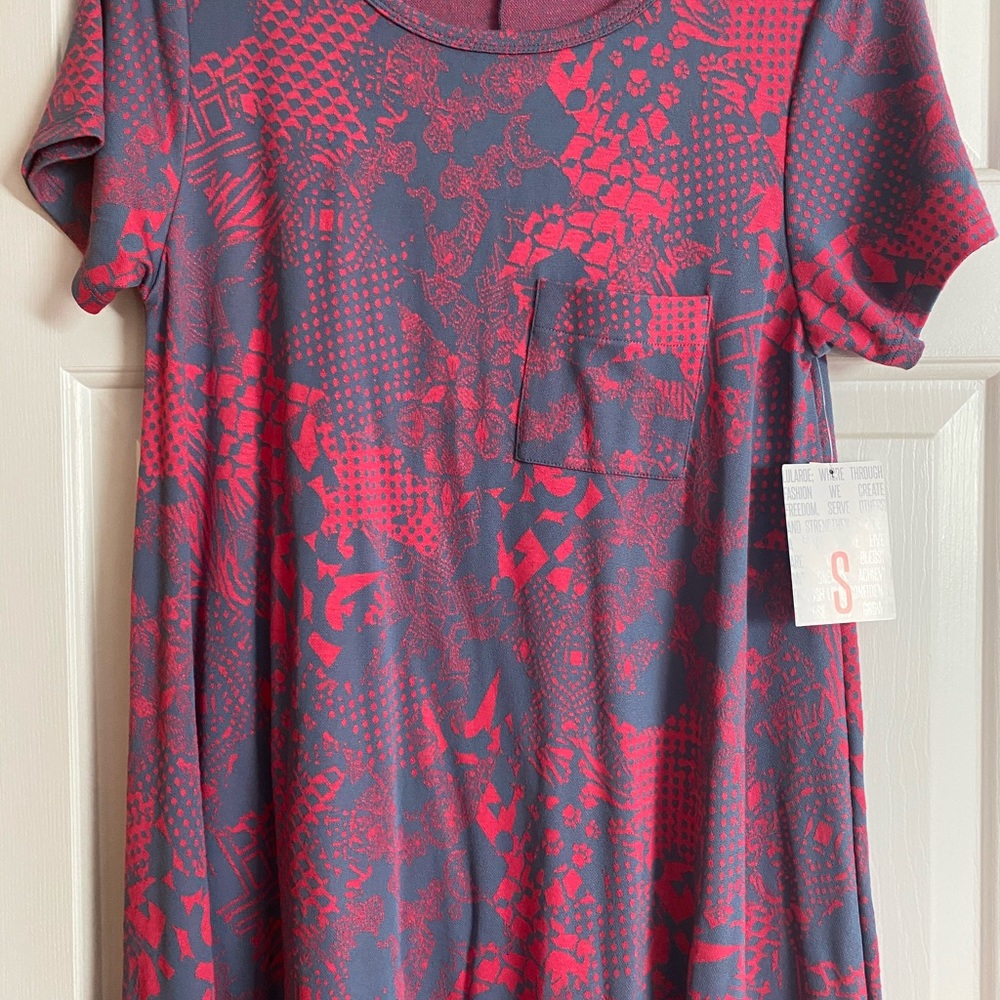 LuLaRoe Carly